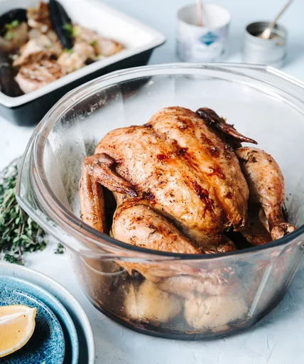 Pollo asado crujiente dorado