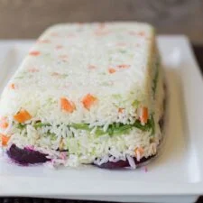 Arroz amoldado frío