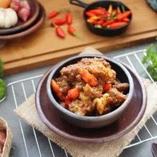 Oseng-Oseng Mercon: Yogyakarta 'Firecracker' Beef