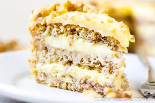 Bolo de nozes com baba de moça