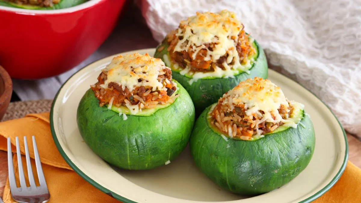 Zapallitos Rellenos al Horno con Queso Gratinado