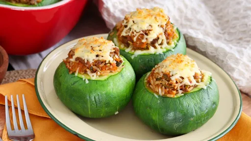 Zapallitos Rellenos al Horno con Queso Gratinado