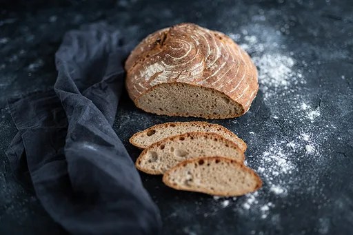 Einfaches Dinkel-Vollkornbrot