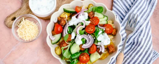 Kapsalon met krieltjes & tempeh