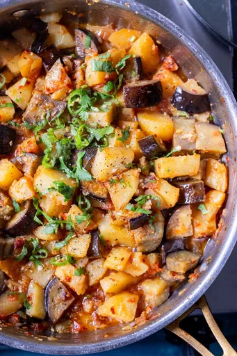 Homestyle Aloo Baingan Recipe