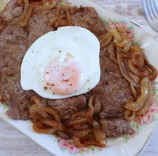 Homemade Steak with Egg