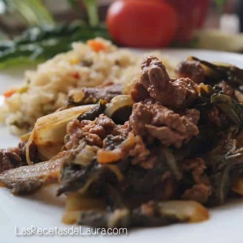 CARNE DE RES CON ACELGAS