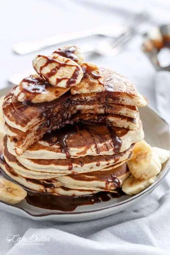 Tortitas de plátano rellenas de Nutella
