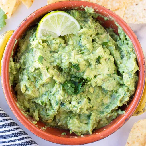 Guacamole fácil de 4 ingredientes