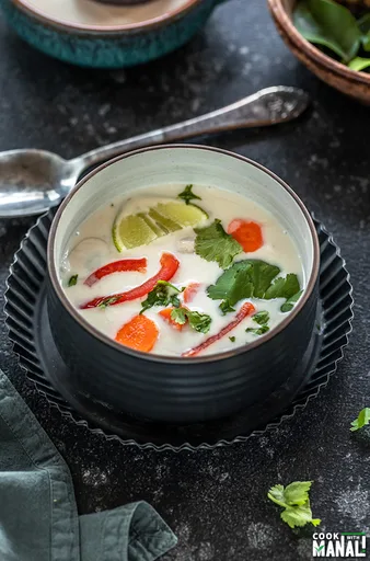 Vegan Tom Kha Gai (Thai Coconut Soup)