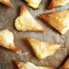 Receta de Tiropita, Empanadas Griegas de Queso Feta