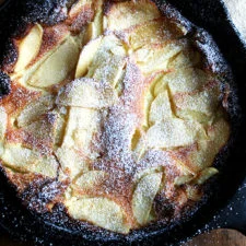 Apple Dutch Baby