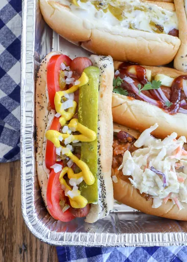 Ideas para una barra de perritos calientes
