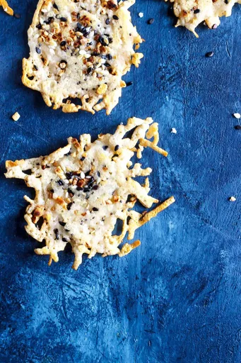 Keto Parmesan Crisps