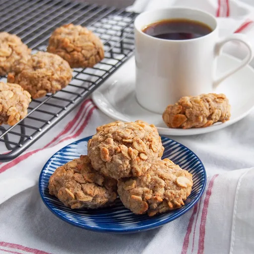 Spiced maple oatmeal cookies