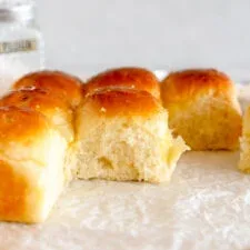 Small Batch Dinner Rolls