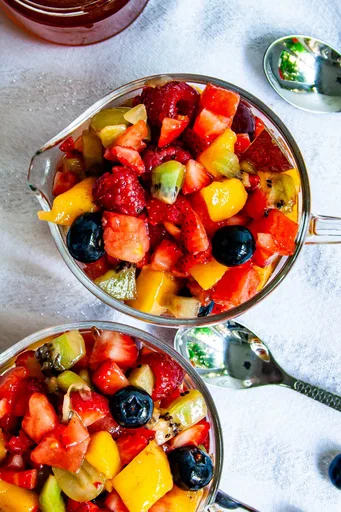 Easy Summer Fruit Slad
