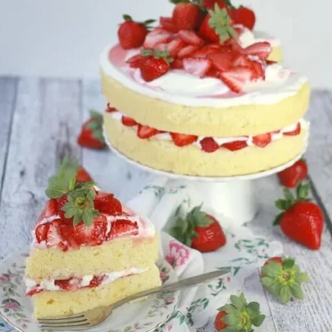 Strawberry Cream Cake