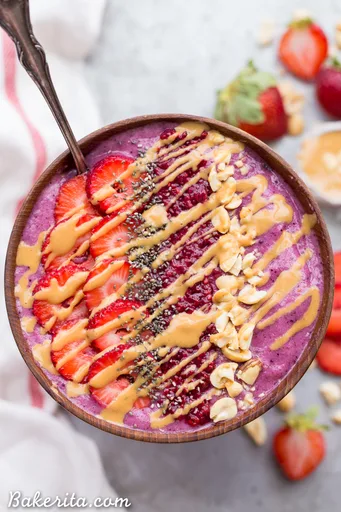 Peanut Butter & Jelly Smoothie Bowl