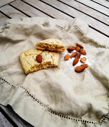 Whole Wheat Coconut Almond Scones