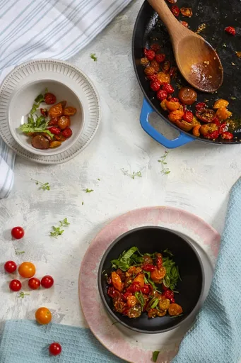 Tomates cherry confitados lentamente