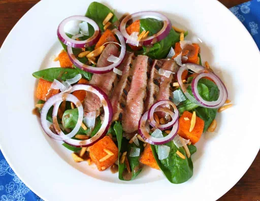 Steak Salad with Spinach and Roasted Butternut Squash
