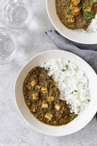 Slow Cooker Vegan Saag Paneer