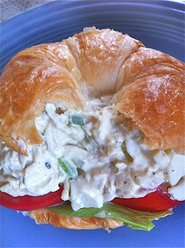 Ensalada de pollo sureña