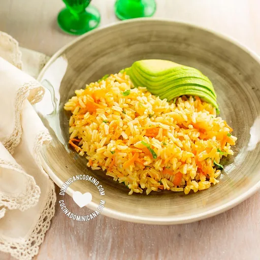 Arroz amarillo dominicano