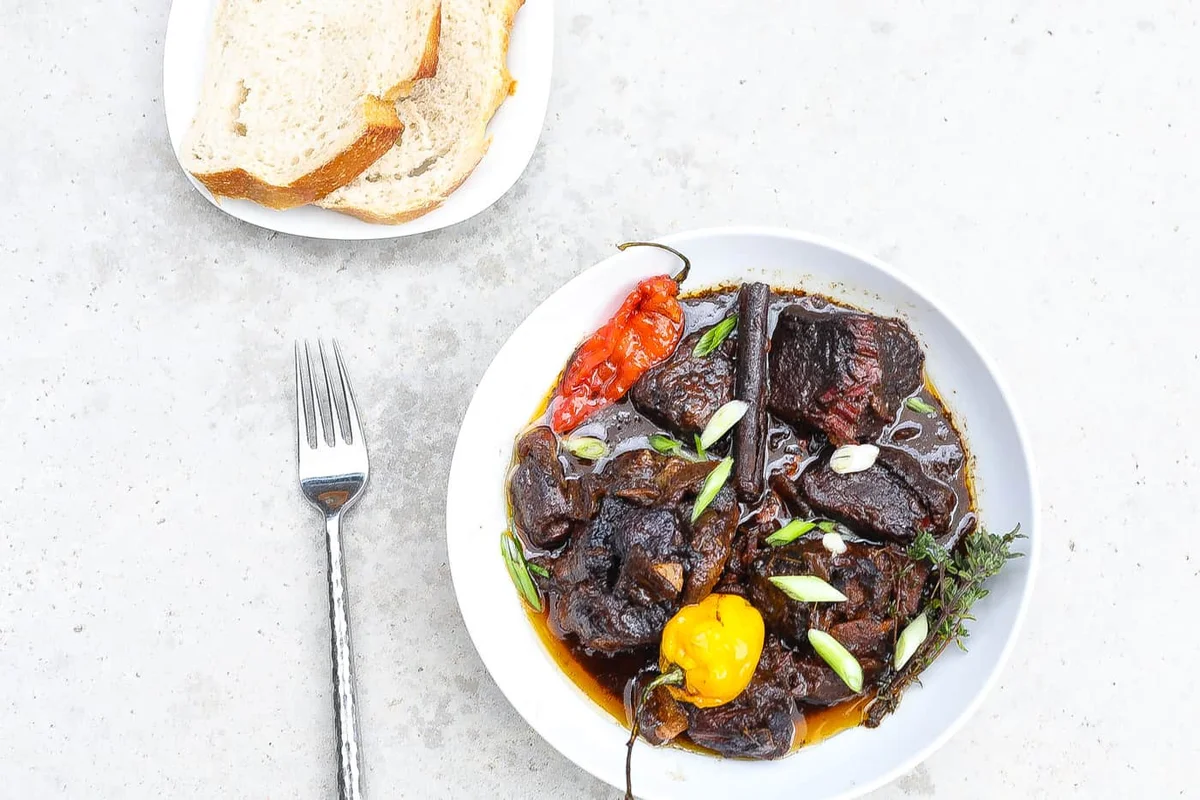 Guyanese Pepperpot with Oxtail