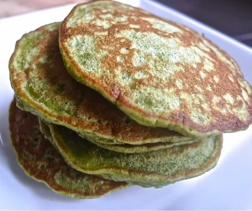 Matcha Buttermilk Pancakes