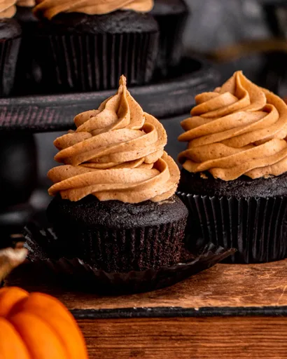 Chocolate Pumpkin Cupcakes