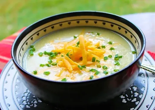 Crema de papas con tocineta
