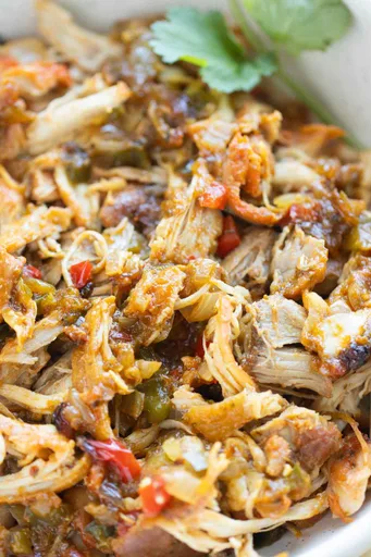 Pollo Desmenuzado Puertorriqueño