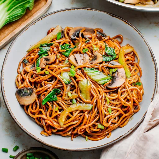 Fideos Lo Mein de verduras