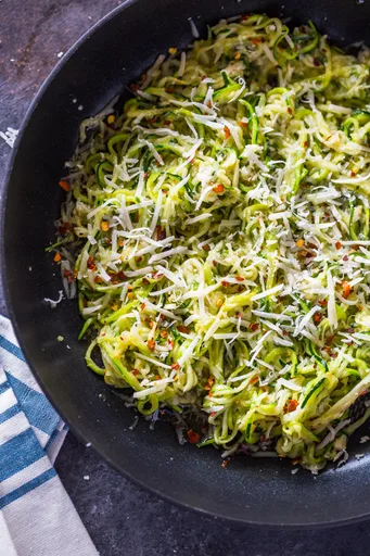 Garlic Parmesan Zoodles (4 Ingredient, 10 min)