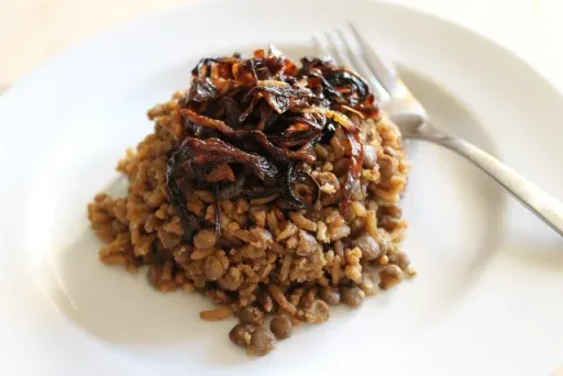 Majadra (lentejas con arroz)