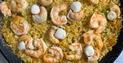 Paella de mariscos chilena rica y fácil
