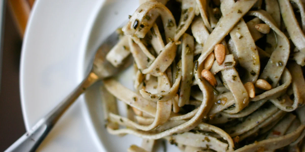 Chestnut pasta