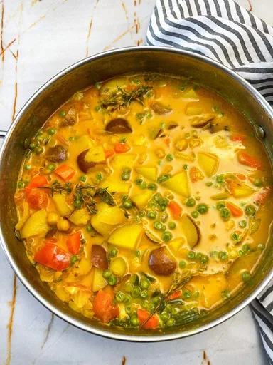 Receta de curry de patata vegano