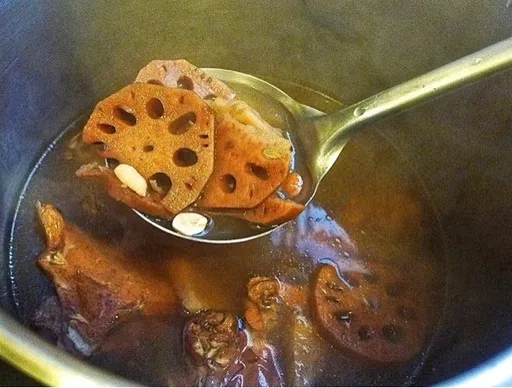 Lotus Root Pork Soup