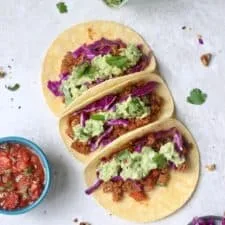 Tacos de garbanzo con nueces (¡con sabor a carne de taco!)