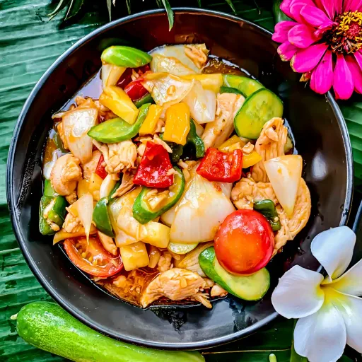 Pad Priew Wan (Thai Sweet and Sour Chicken)
