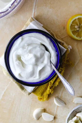 Garlic sauce (Toum)