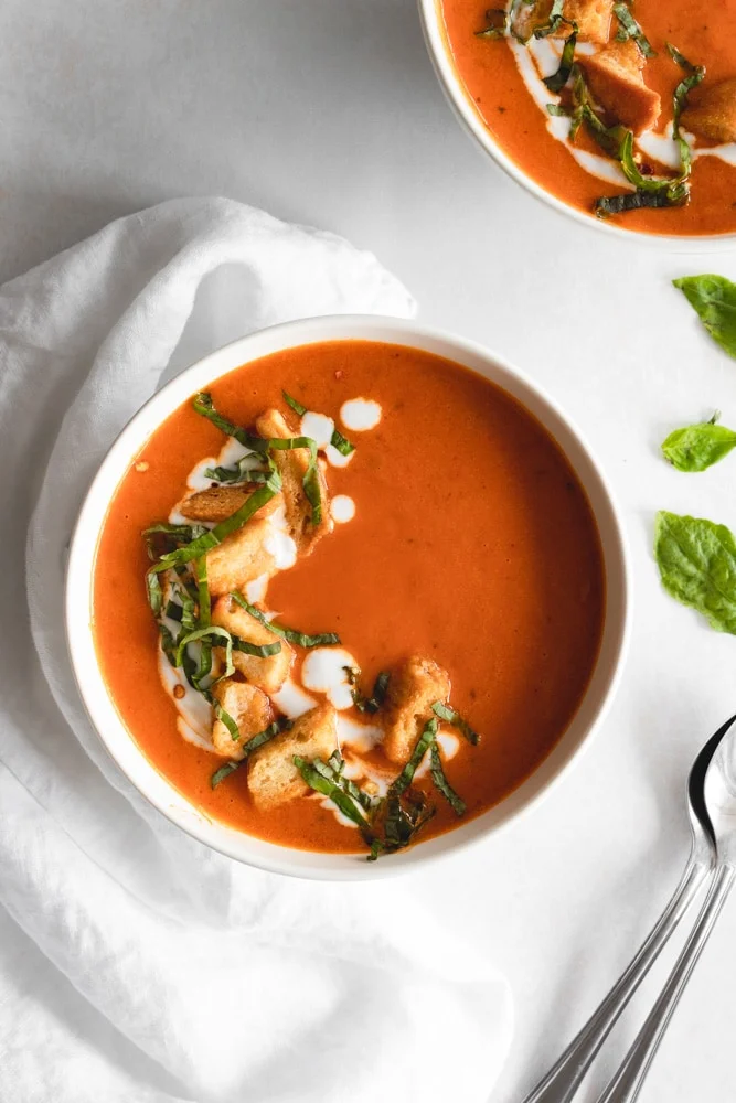 Instant Pot Roasted Red Pepper Soup