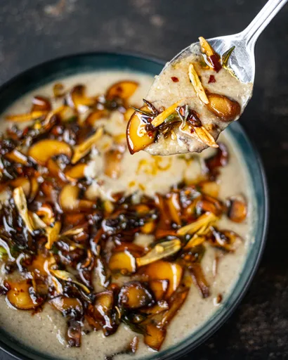 Fragrant Lemongrass Mushroom Soup
