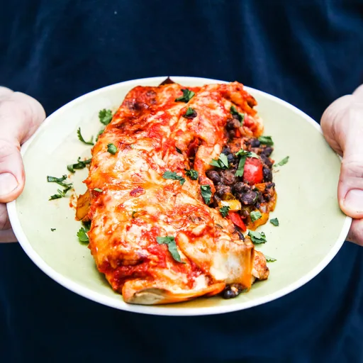 Enchiladas vegetarianas ahumadas