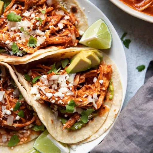 Tacos de pollo a la tinga (Olla Instantánea)