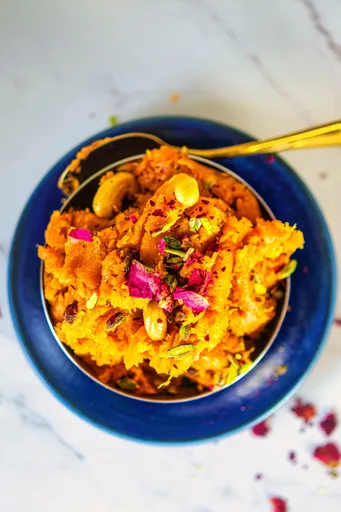 Halwa Boroo