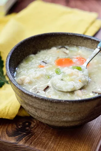 Porridge (juk) made with leftover turkey